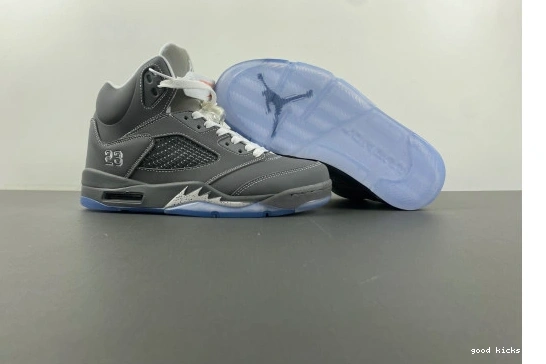   136027-005 136027-005  'Wolf Jordan 5 Retro Grey' 0331